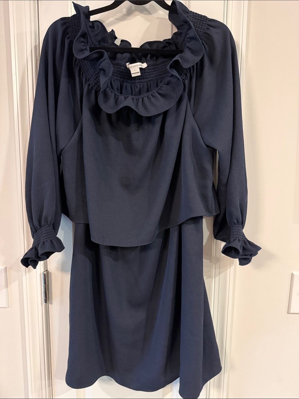 Diane Von Furstenberg Navy Ruffled Smocked Long-Sleeve Dress